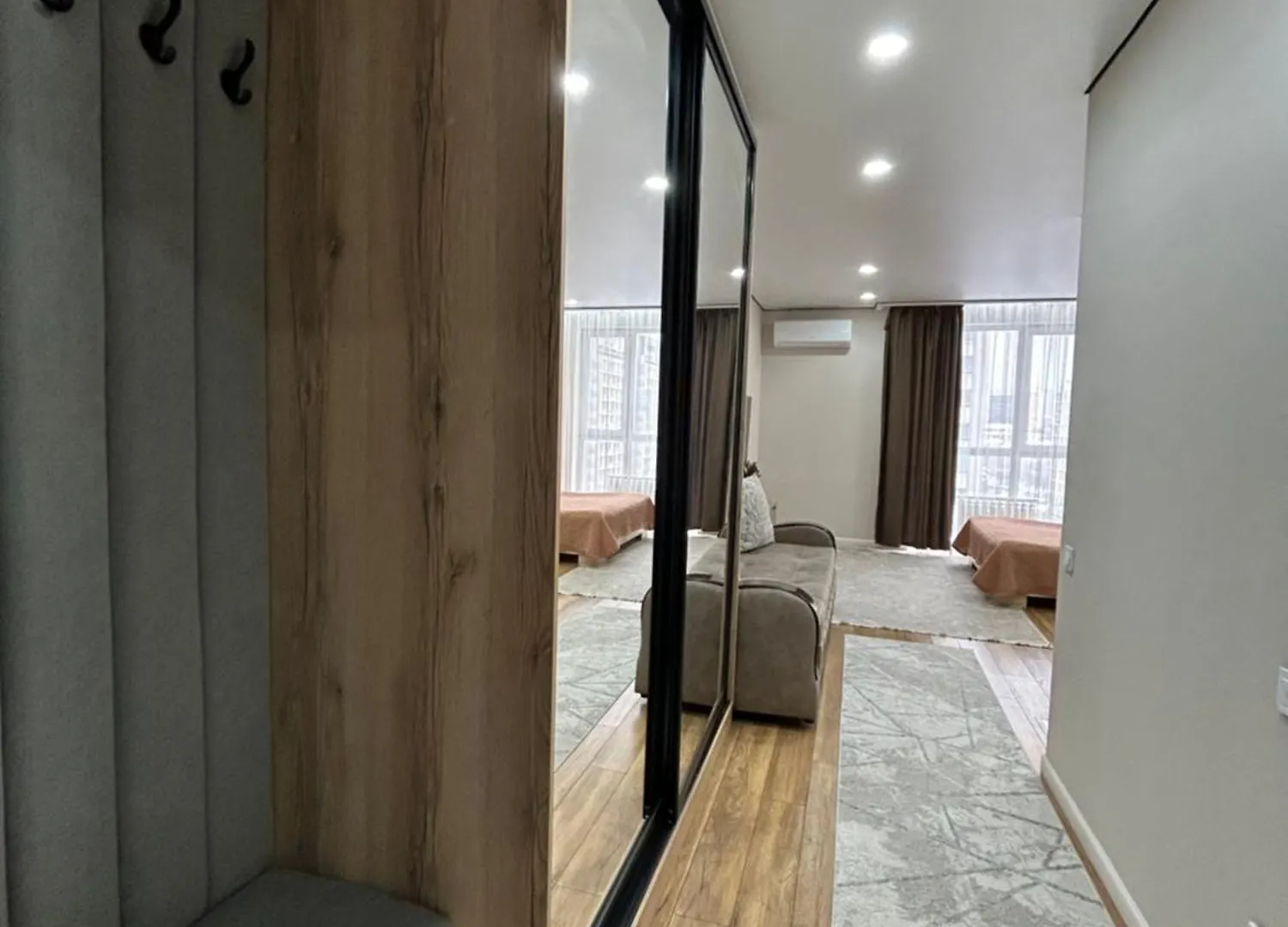 Studio apartment 알마티