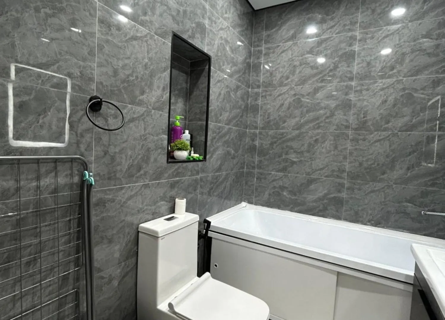 Studio apartment 알마티