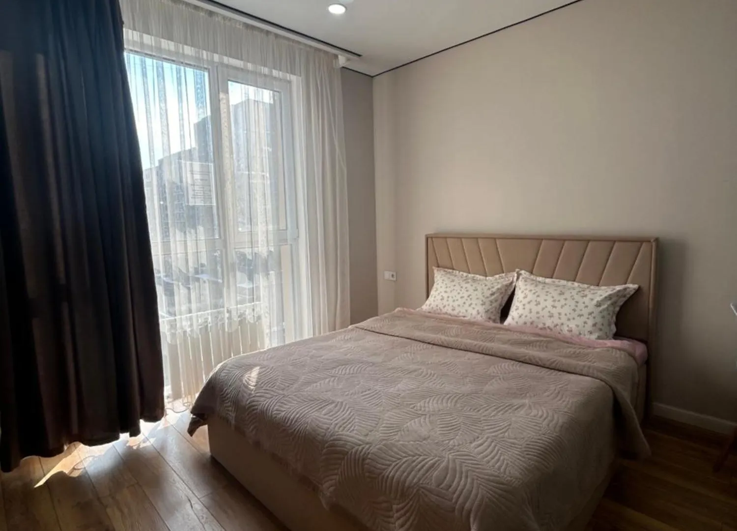 Studio apartment 알마티